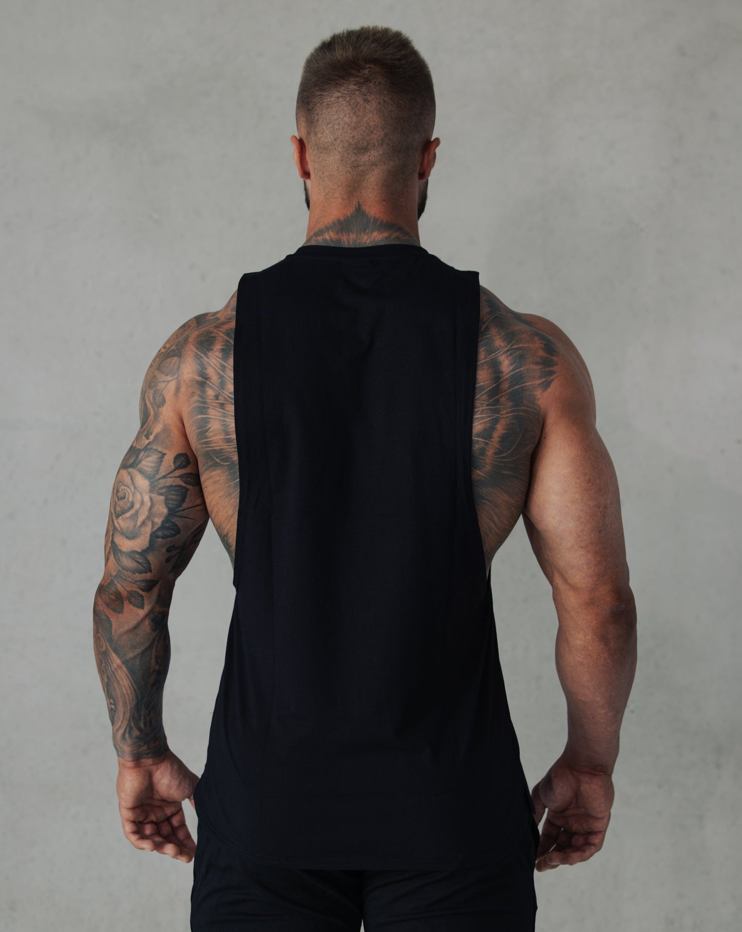 Box Cut Singlet Black/White